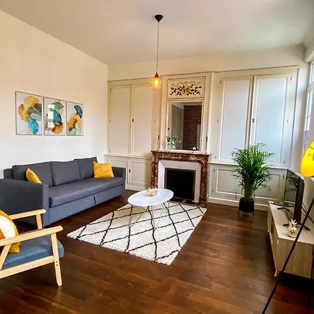 T2 Hyper-centre, Netflix, Gare Apartamento Amiens