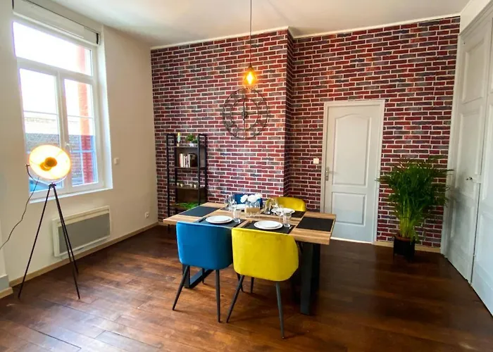 T2 Hyper-centre, Netflix, Gare * Amiens